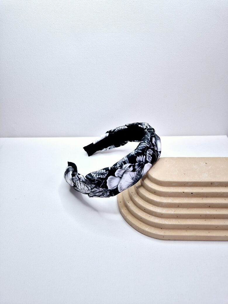 Rankų darbo plaukų lankelis