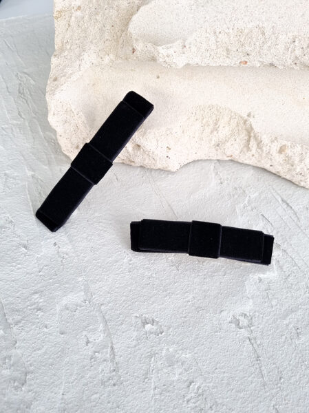 Siauresnis kaspinas plaukams